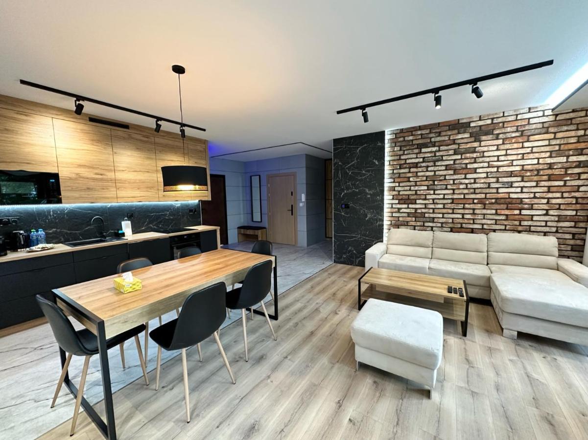 Apartament Family W Czeladzi, Fv, 8Km Do Katowic Екстериор снимка